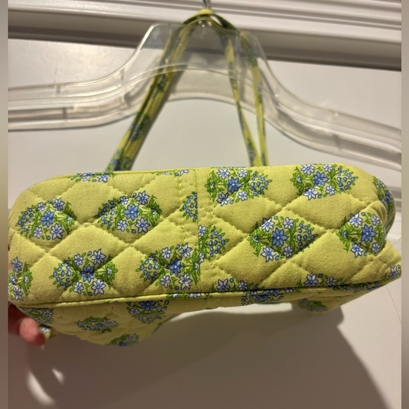 Vera Bradley Bright Green with Floral Design Small Purse - Picture 4 of 6